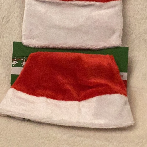 Peanuts Baby's 1st Christmas Santa Hat & Stocking & Carter's Bib ~ NWT ~ Snoopy - Picture 7 of 12